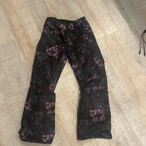 Volcom Snow pants size medium